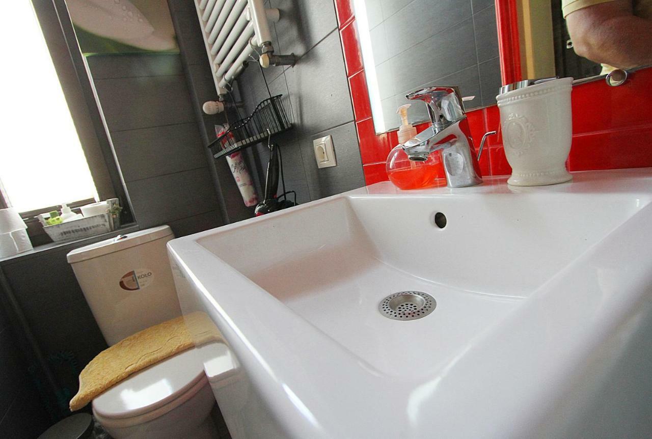 Cozy Compact Flat In The City Center Lviv Dış mekan fotoğraf